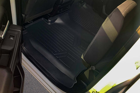 SMARTLINER Custom Fit Floor Liners Compatible With 2020-2025 Chevrolet Silverado 2500 HD | 3500 HD (Crew Cab|Carpeted Flooring|1st Row Bench Seat|With Over the Hump Coverage|without 2nd Row Underseat Storage)