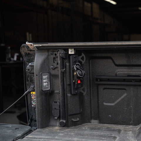 Integral Straps - Chevrolet Silverado & GMC Sierra - (1500 2019+, HD 2020+)