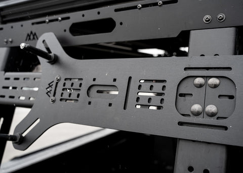 Universal Dogbone Aluminum Traction Board Mount