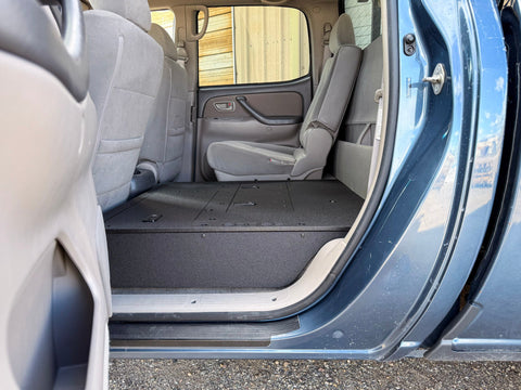 Toyota Tundra - 2000-2006 1st Gen - Double Cab - Second Row Seat Delete Plate System