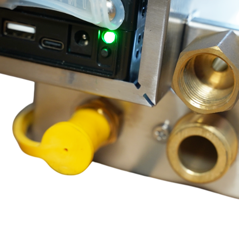 Hitch Kitchen Insert with Sink, Dual Burners & Water Pump