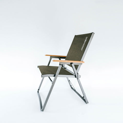 Titan Flat Chair