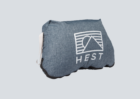 HEST PILLOW