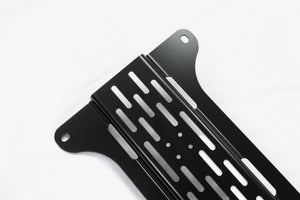 Overland Kitted Universal Mounting Plate