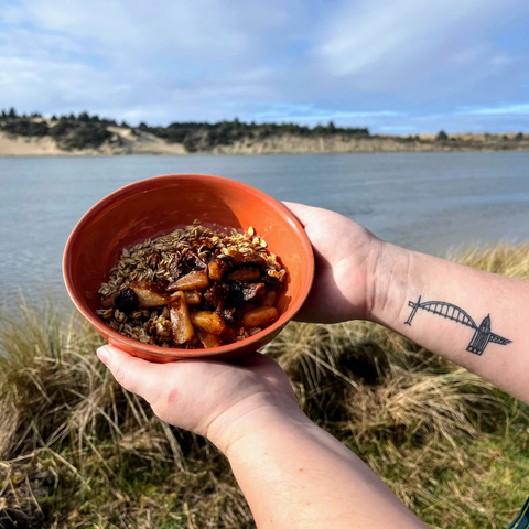 Trail Meals - Pocket Cookbook - Wander Edition