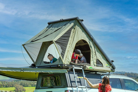 SWIFT 1400 HARD SHELL ROOFTOP TENT